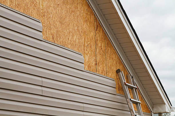 24/7 Emergency Siding Installation experts in Aurora, IL